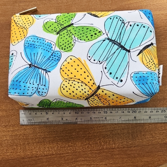 Clinique Vera Neumann Cosmetics Bag - Picture 7 of 9